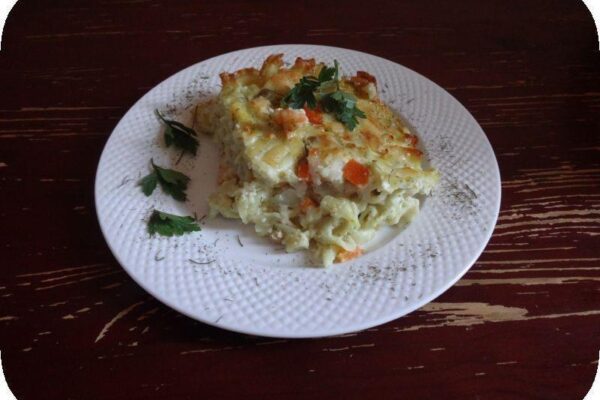 подача запеканки с макаронами