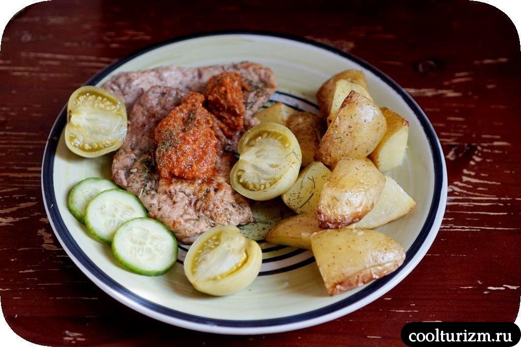 томатный соус с оливками