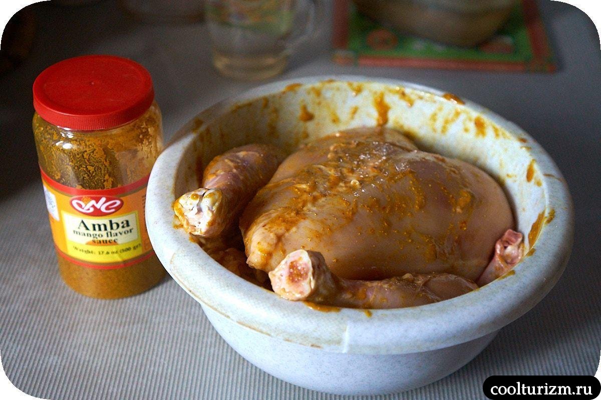 курица целая в фольге с картошкой