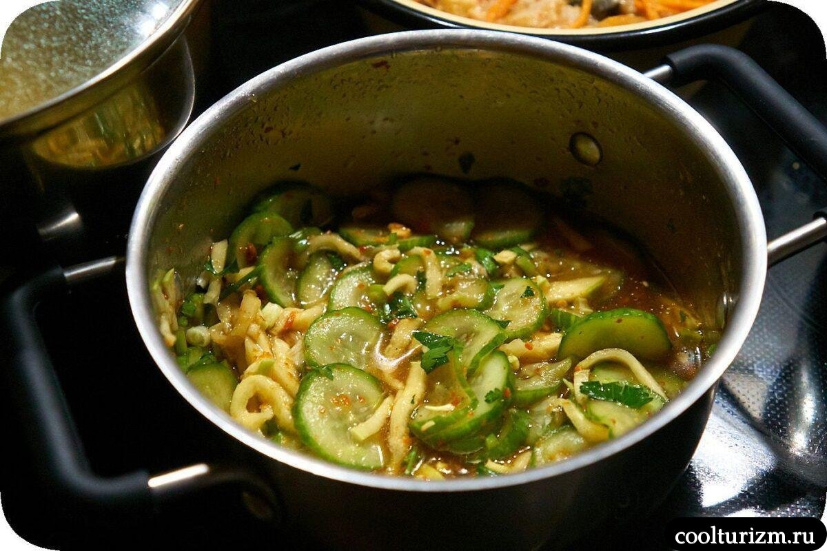 салат огурцы кабачки в корейском стиле как приготовить