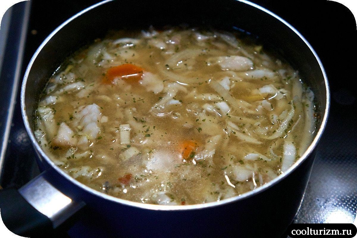 Рыбный суп с пекинской капустой