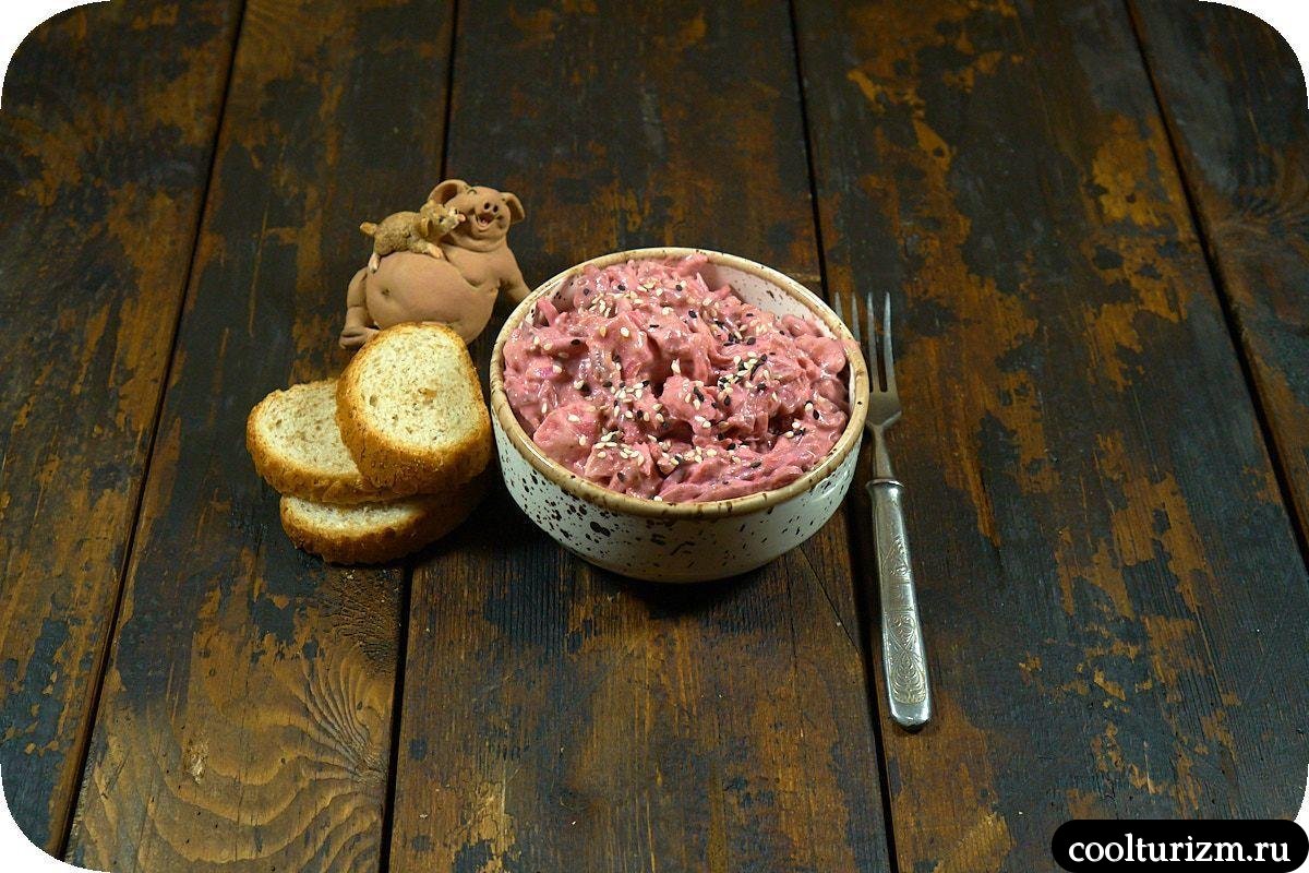 Салат со свеклой и щечками трески рецепт