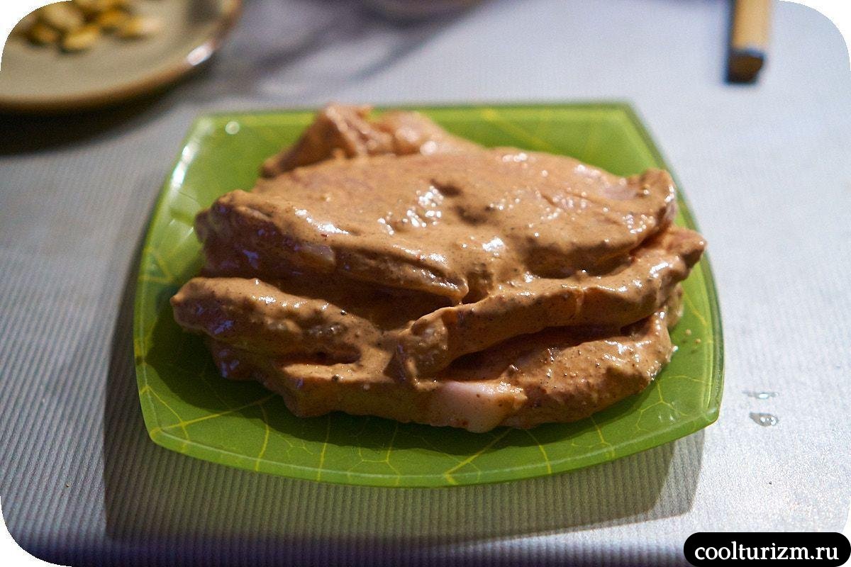 Индейка тандури с черным рисом в маринаде