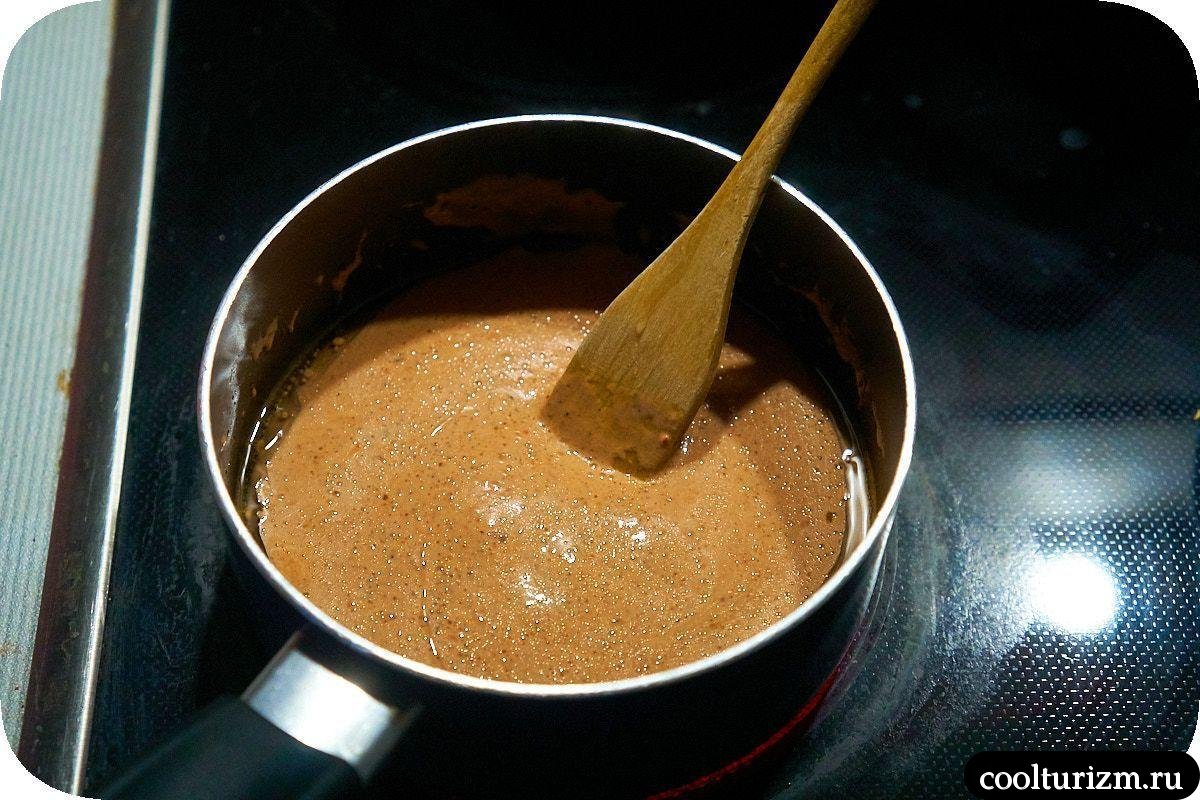 Индейка тандури с черным рисом соус