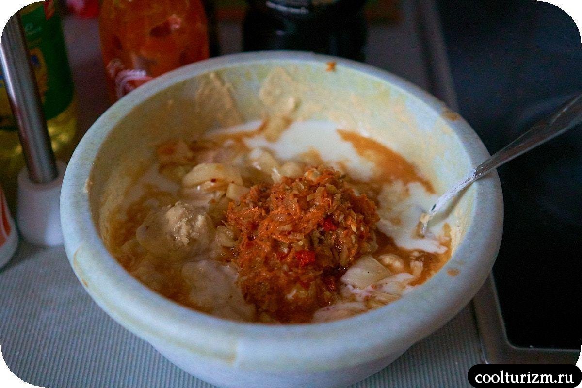 Пирог с кимчи и соевым мясом пошагово