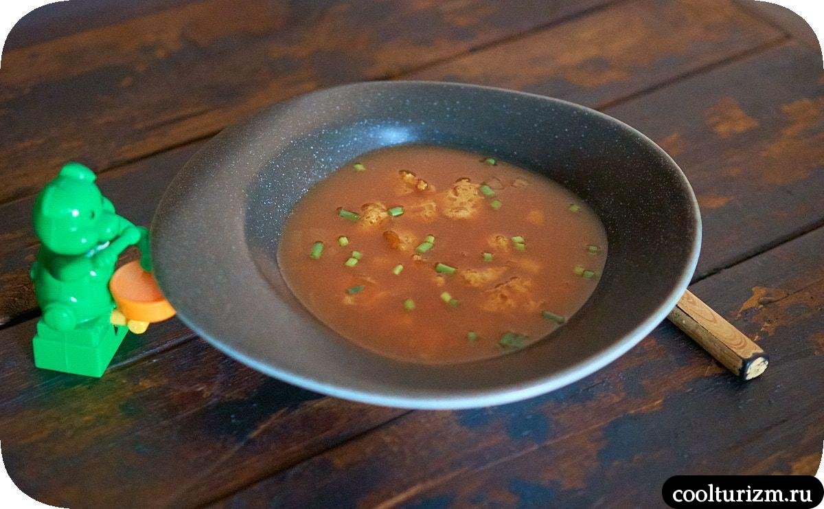 Суп с соевым мясом и кимчи