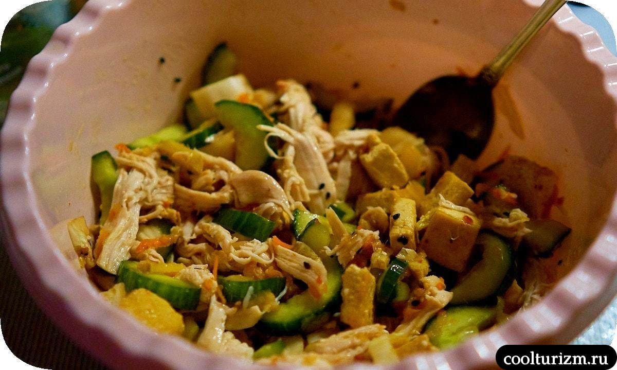 Салат с тофу и курицей рецепт