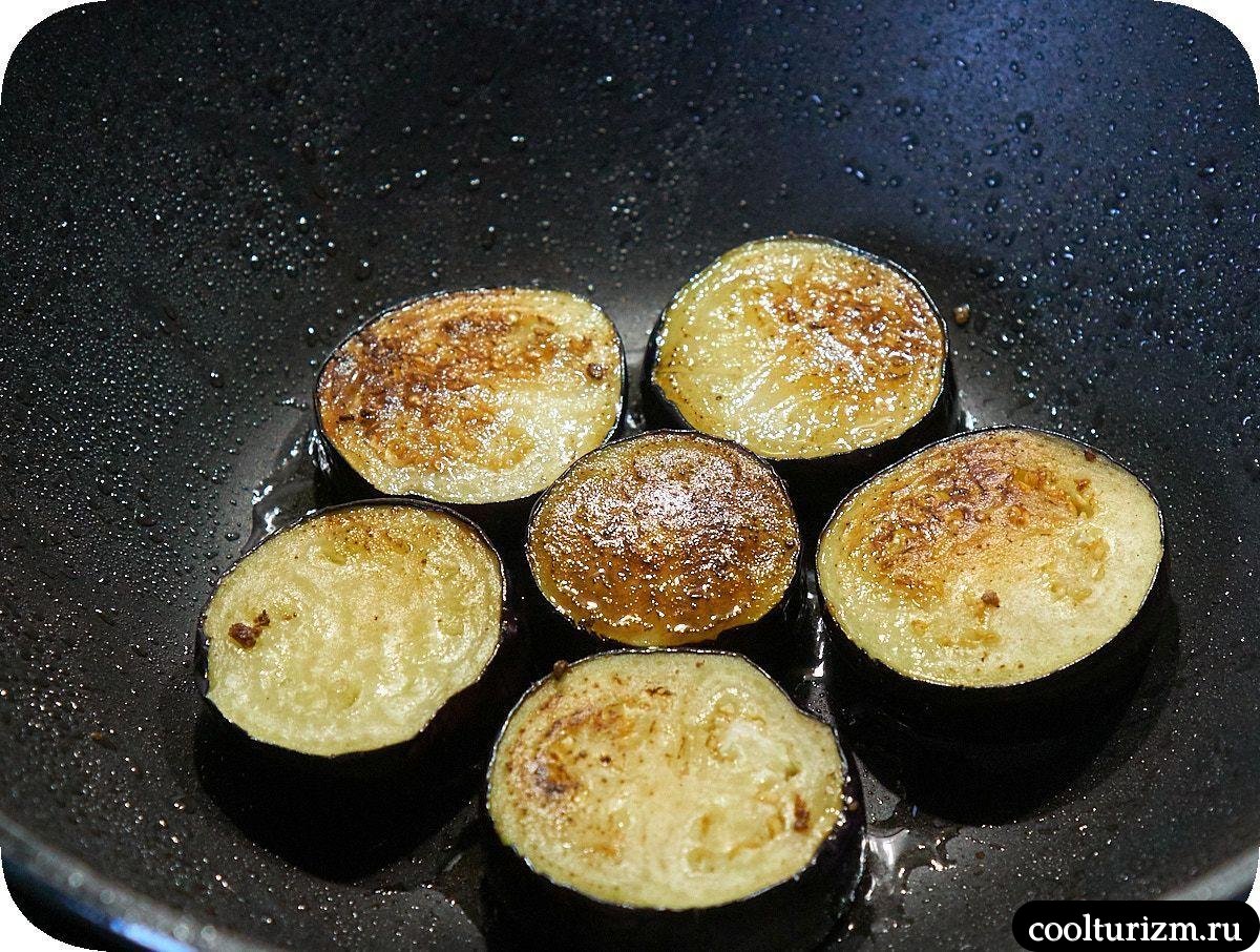 Жареные баклажаны с курицей по-японски как готовить
