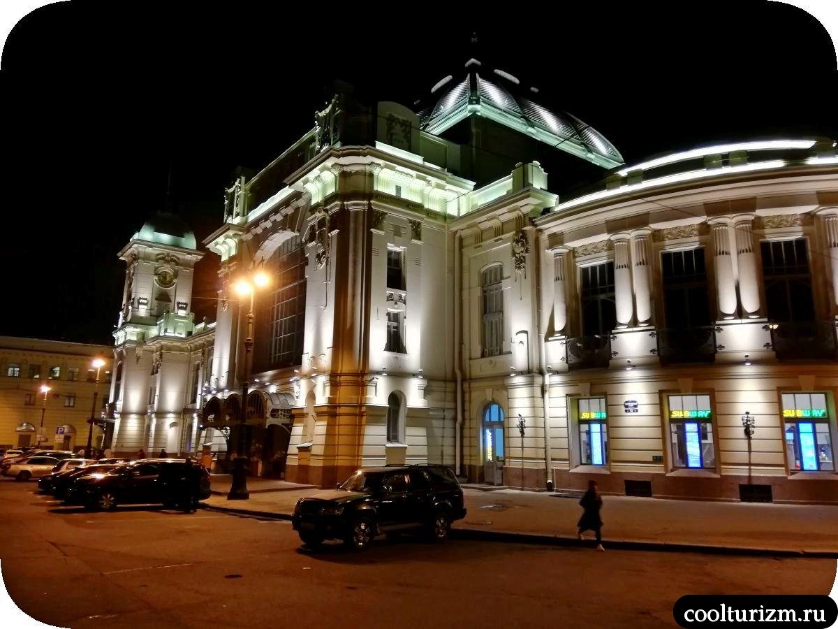Витебский вокзал подсветка вечером