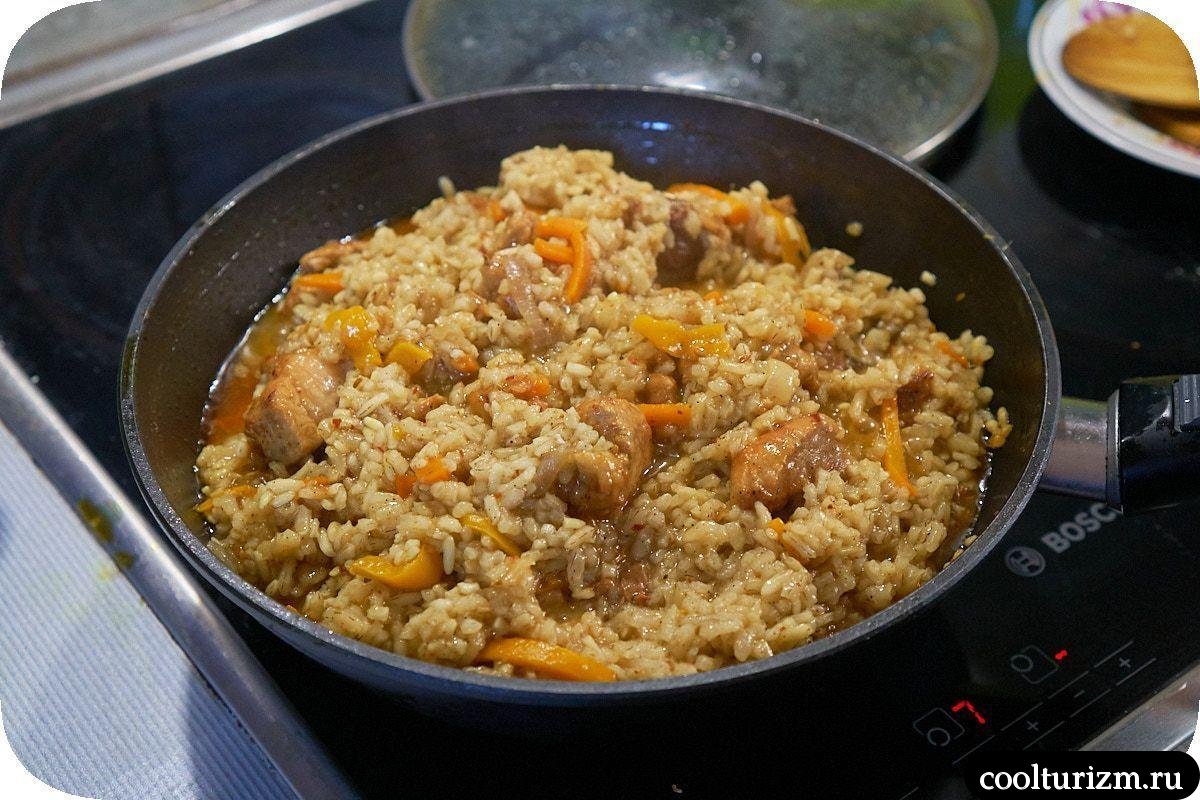 Плов из девзиры с изюмом