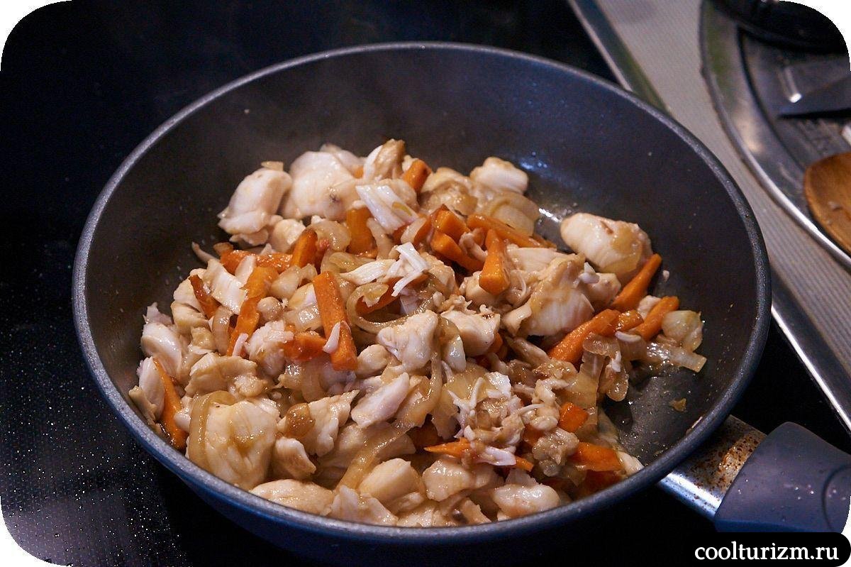 треска с овощами