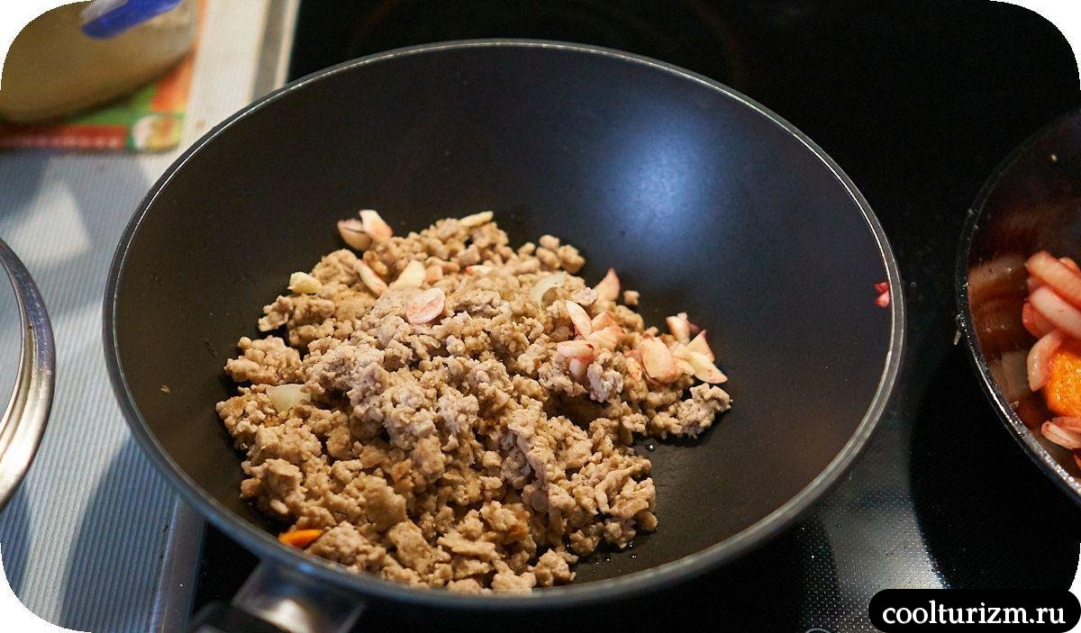жарка фарша на сковородке