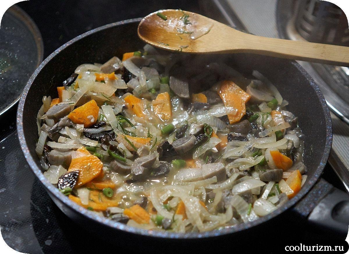 жарим подосиновики с овощами