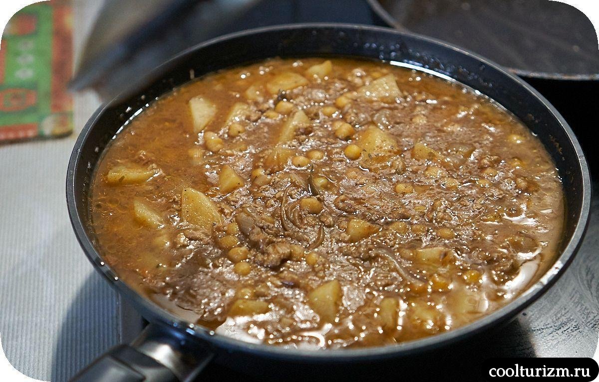 Картошка с нутом и фаршем в томатном соусе как готовить