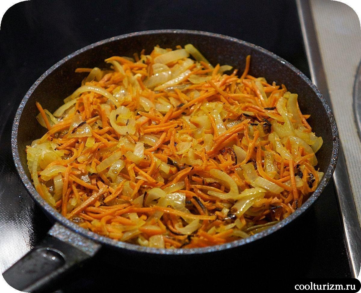 Медальоны из вырезки с луком и морковью как готовить