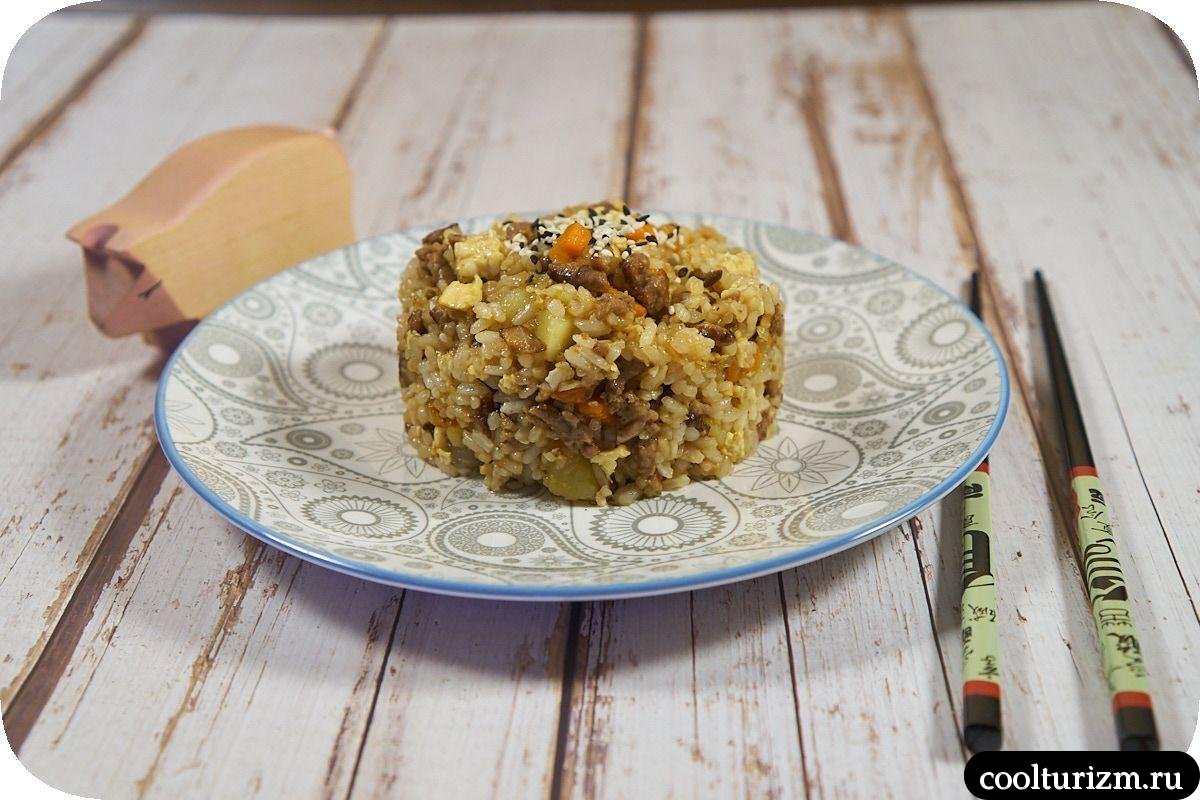 Жареный рис с фаршем вкусный рецепт