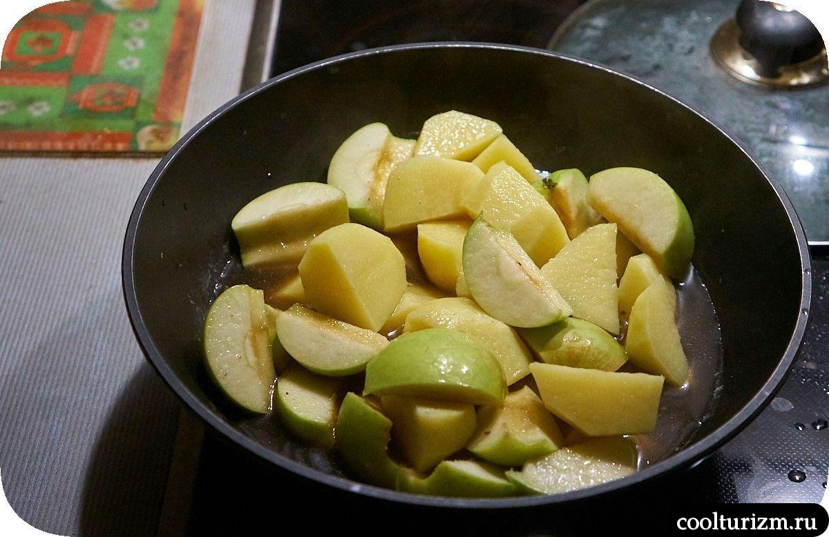 картошка и яблоки на пару