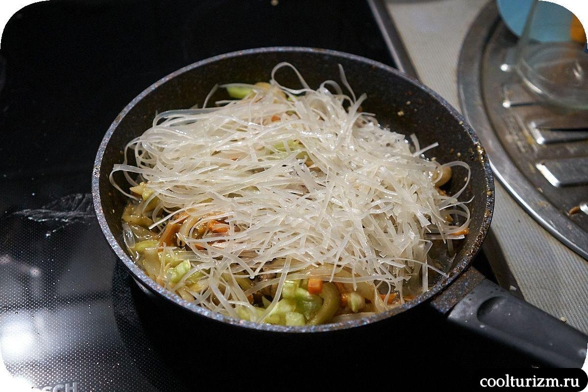 Рисовая лапша с мясом и овощами как готовить