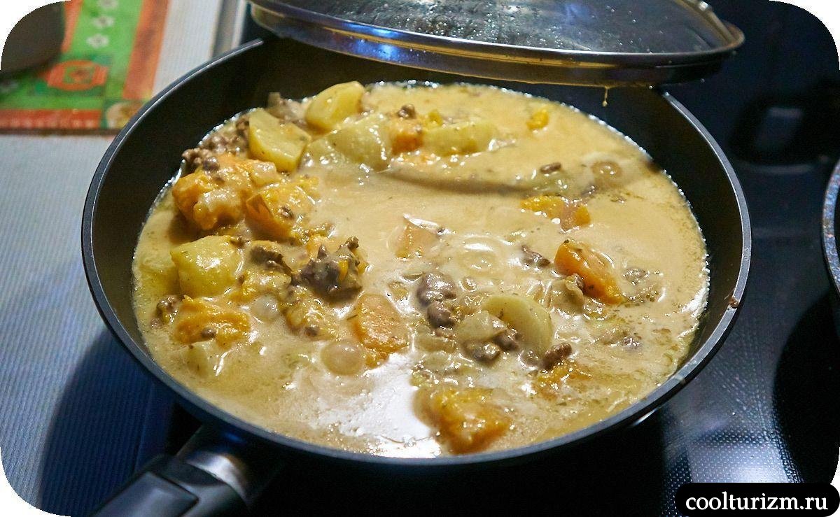 Тыква с фаршем и картошкой в белом соусе как готовить