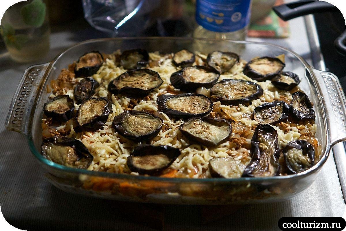 Картофельная запеканка с фаршем и баклажанами в духовке слоями