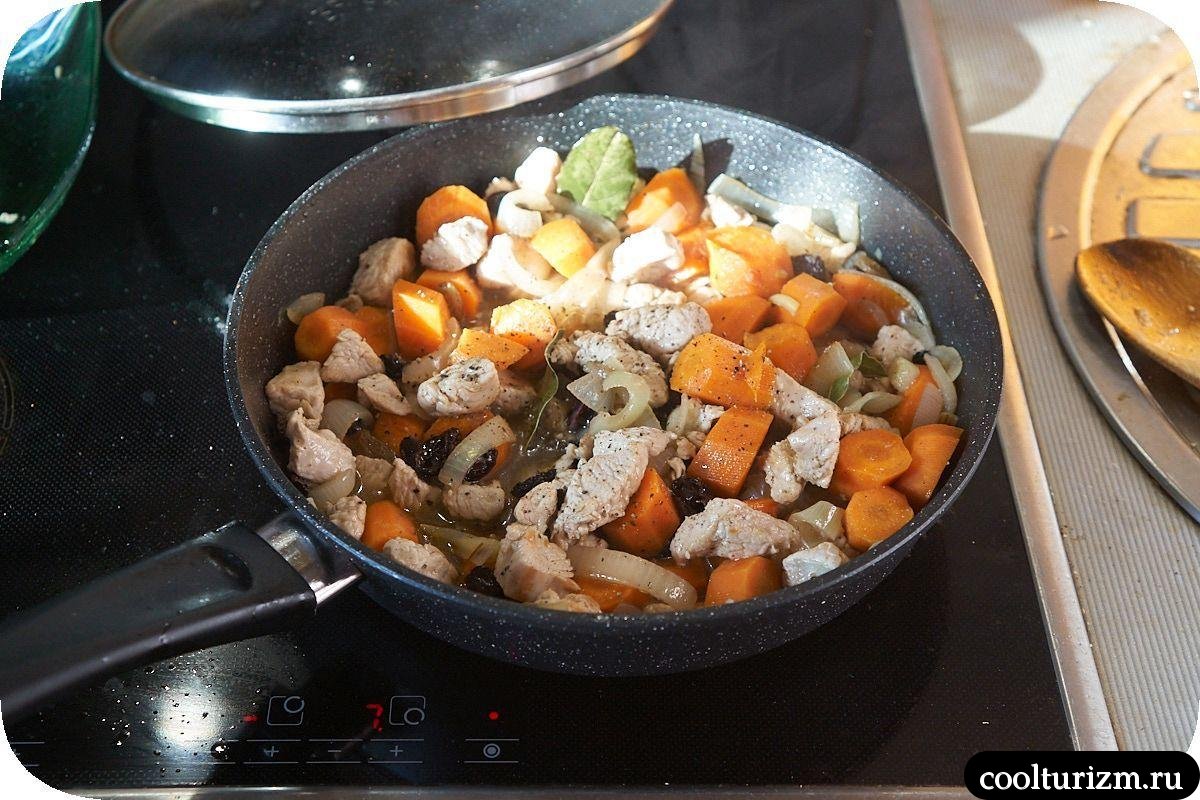 Филе индейки с морковью и яблоками как готовить