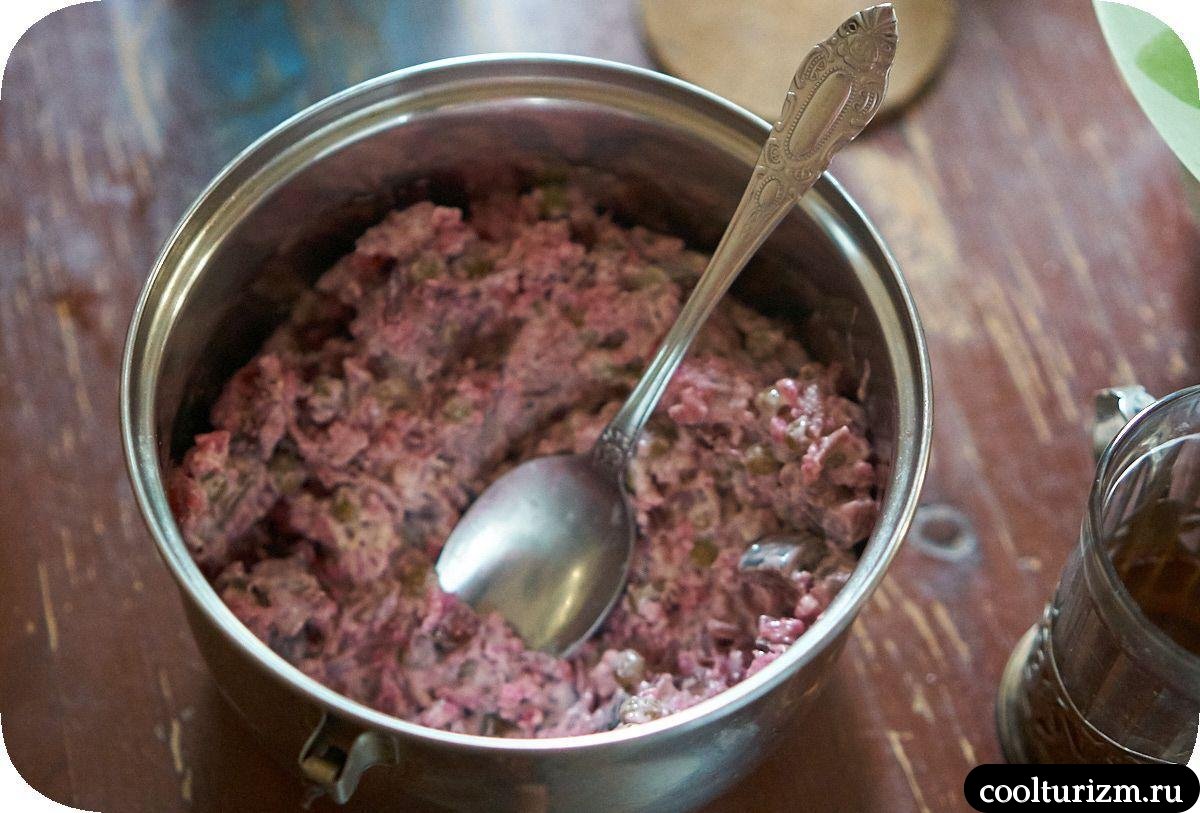 свекольный салат с селедкой