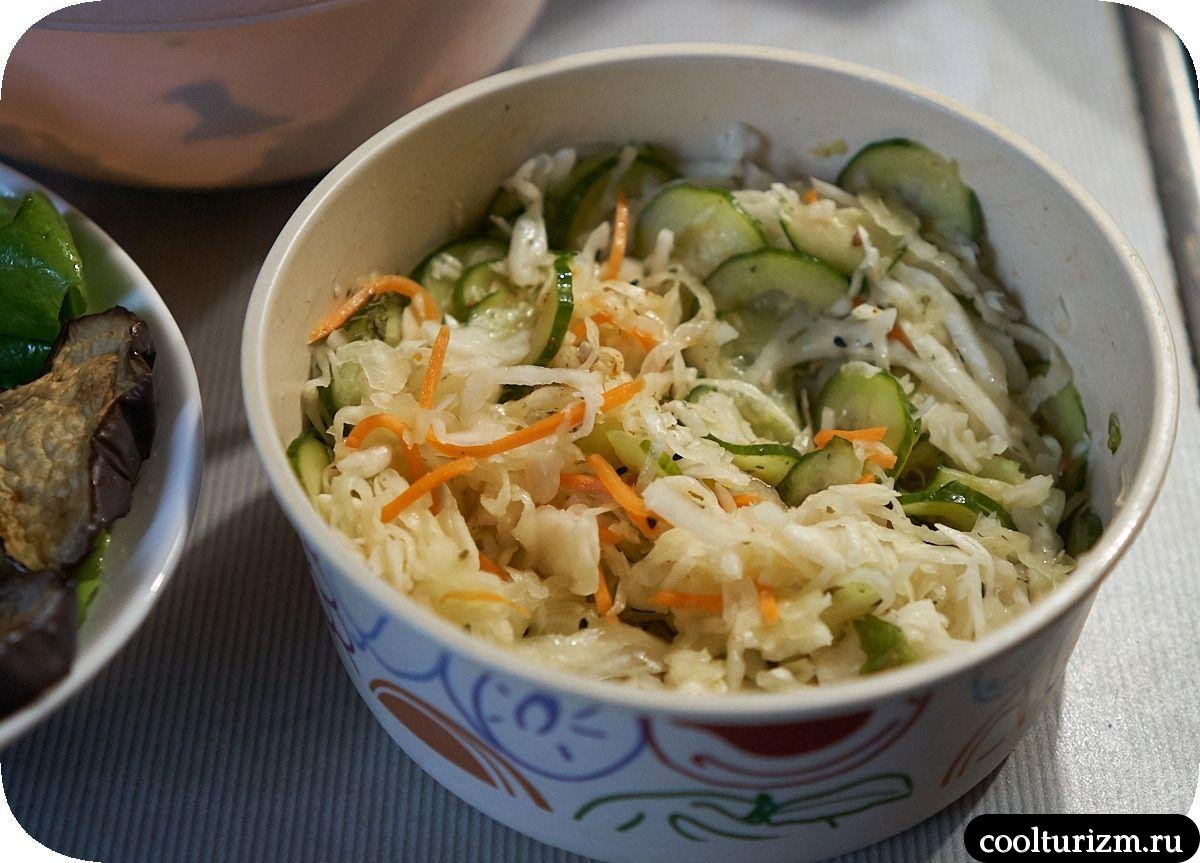 Квашеная капуста с огурцами салат как готовить