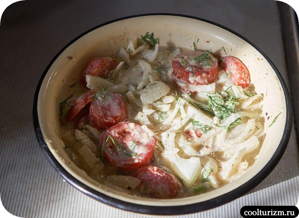 Салат из помидоров с луком и тахини как готовить