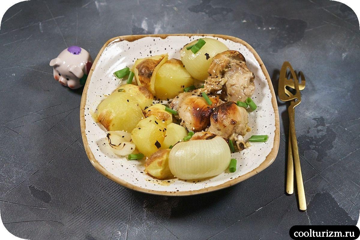 Курица с медом и чесноком в духовке