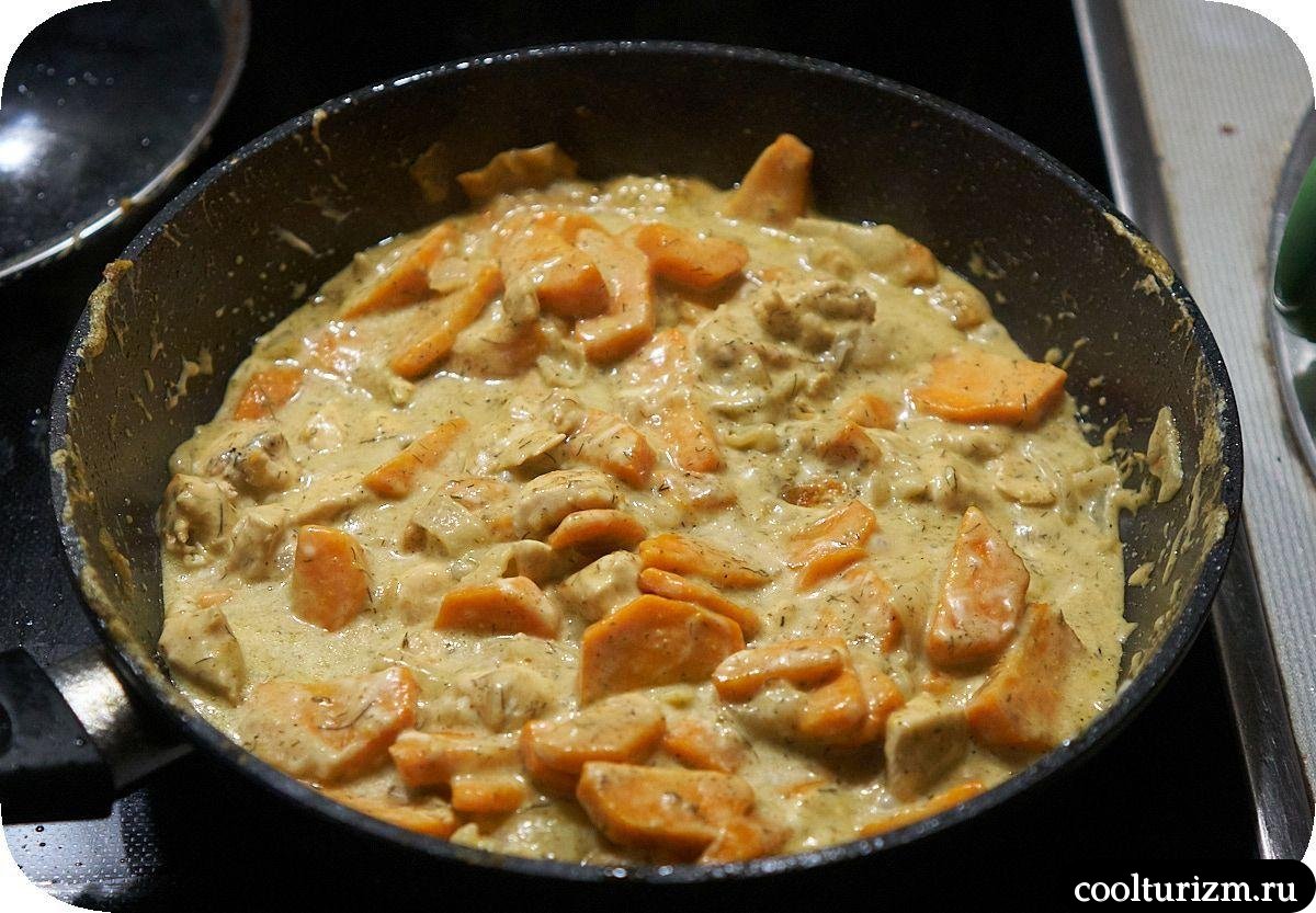 Мясо с морковью в соусе из плавленого сыра как готовить