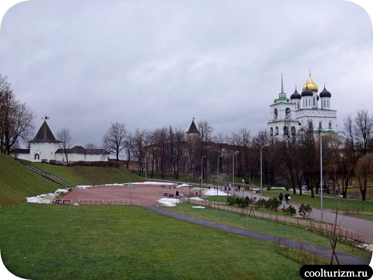 Парк реки Псковы и смотровая площадка
