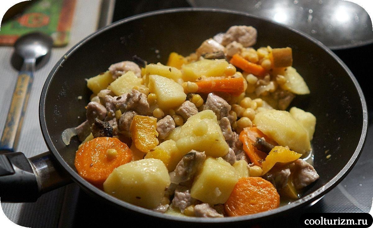 Нут с мясом и картофелем в сметане как готовить