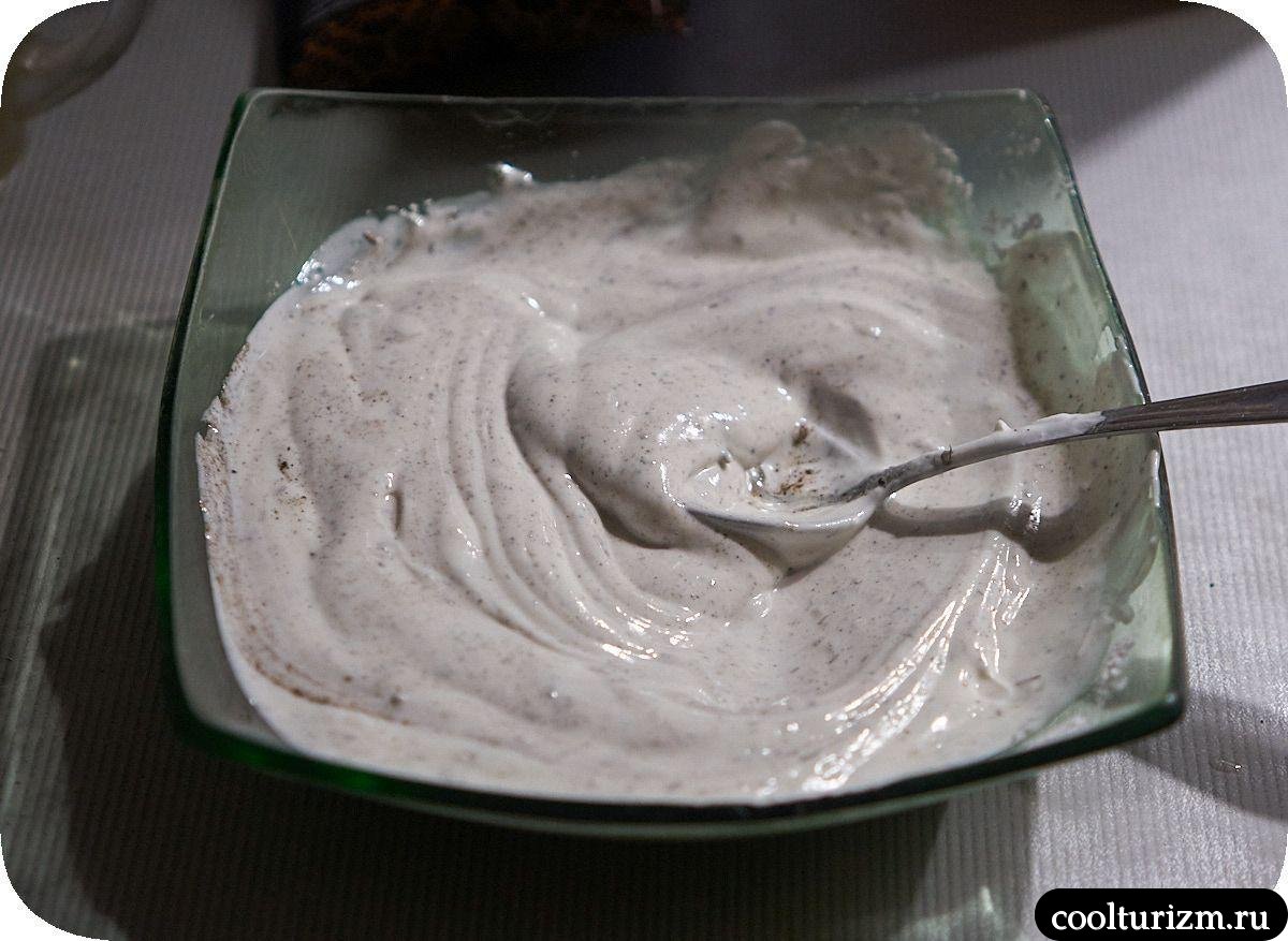 сметана с мукой