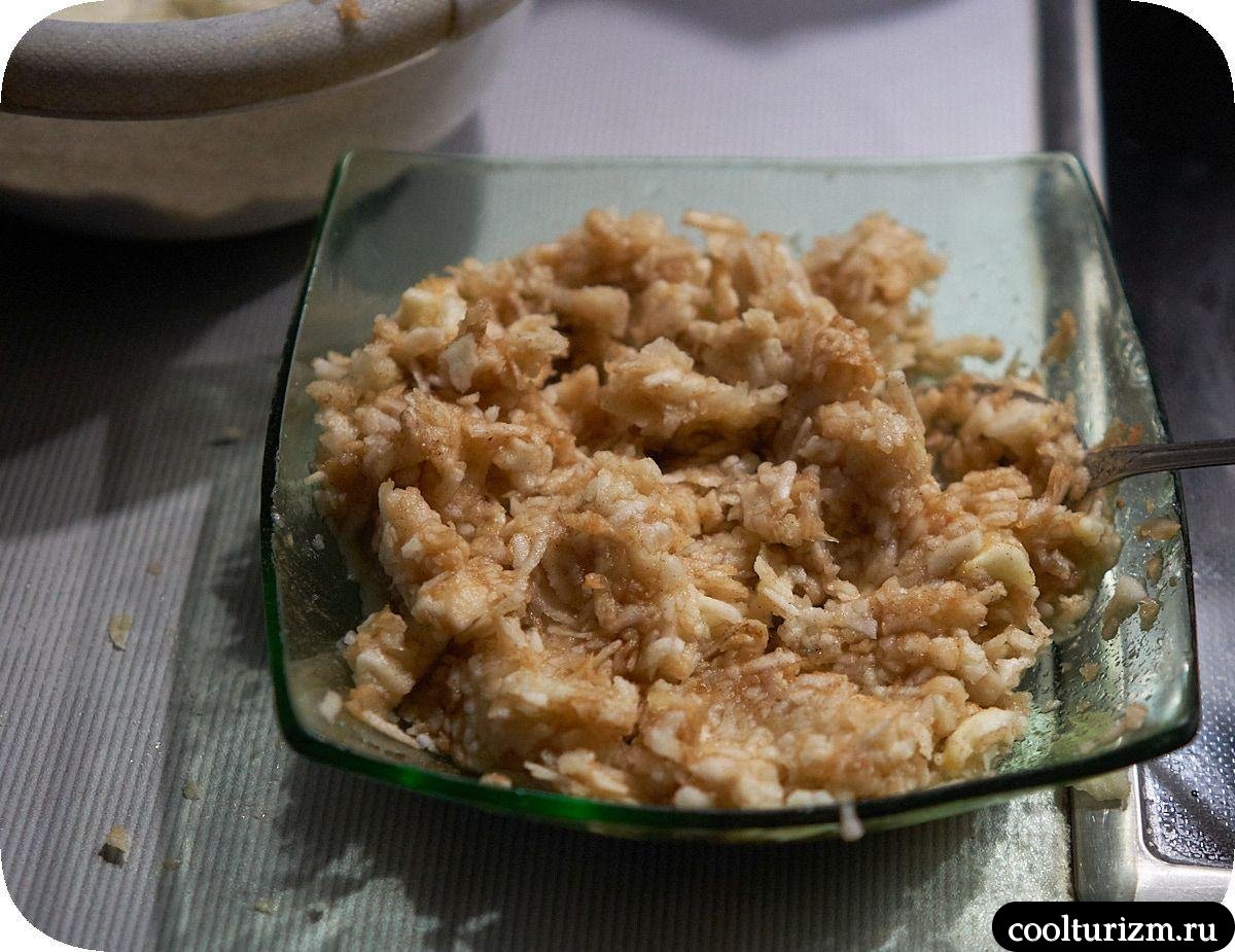 тертые яблоки с корицей