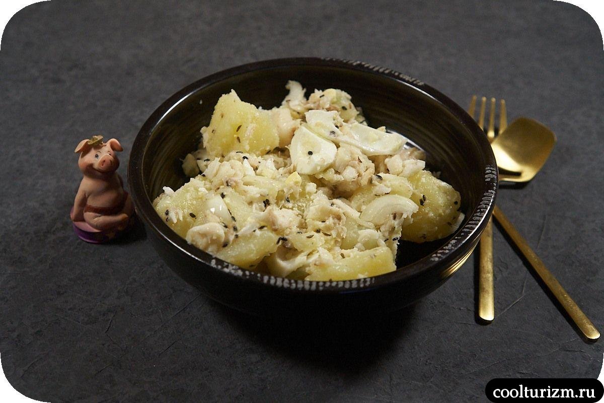 Треска с картошкой и яйцами