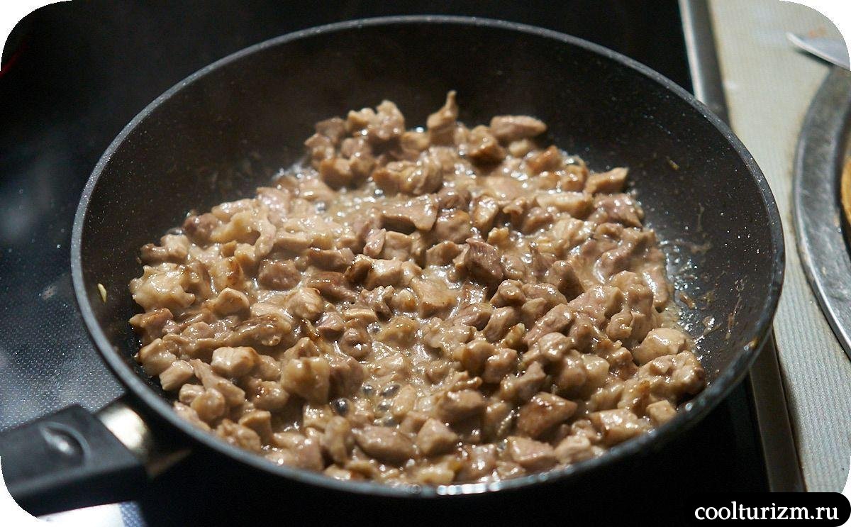 обжарка кусков лопатки