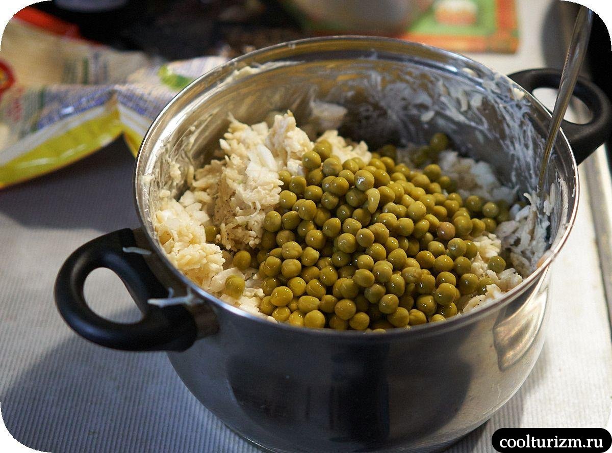 Салат из трески с ризони