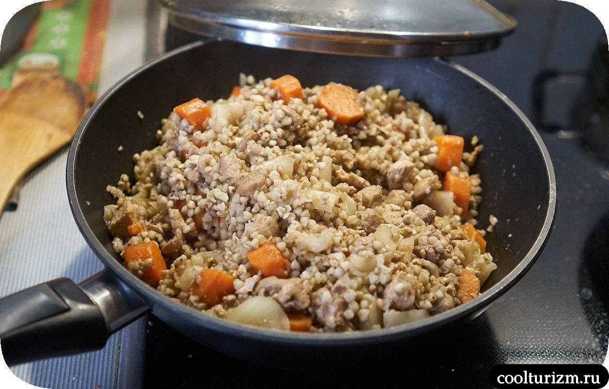 Гречка зелёная с овощами