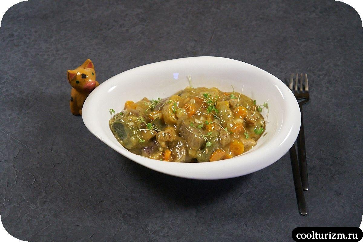 Разноцветные ттокпокки с мясом и овощами рецепт