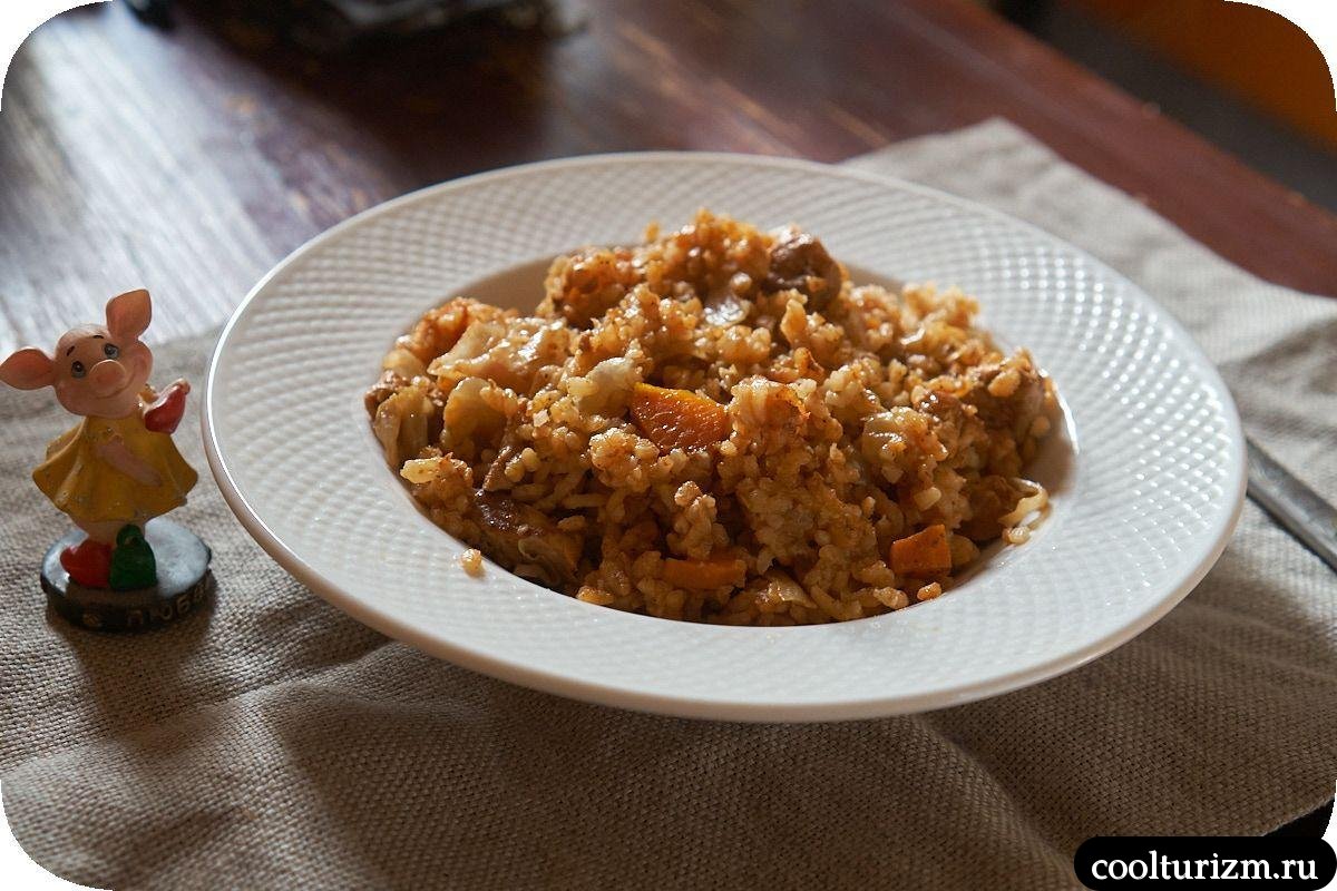 Круглозерный рис с мясом и овощами