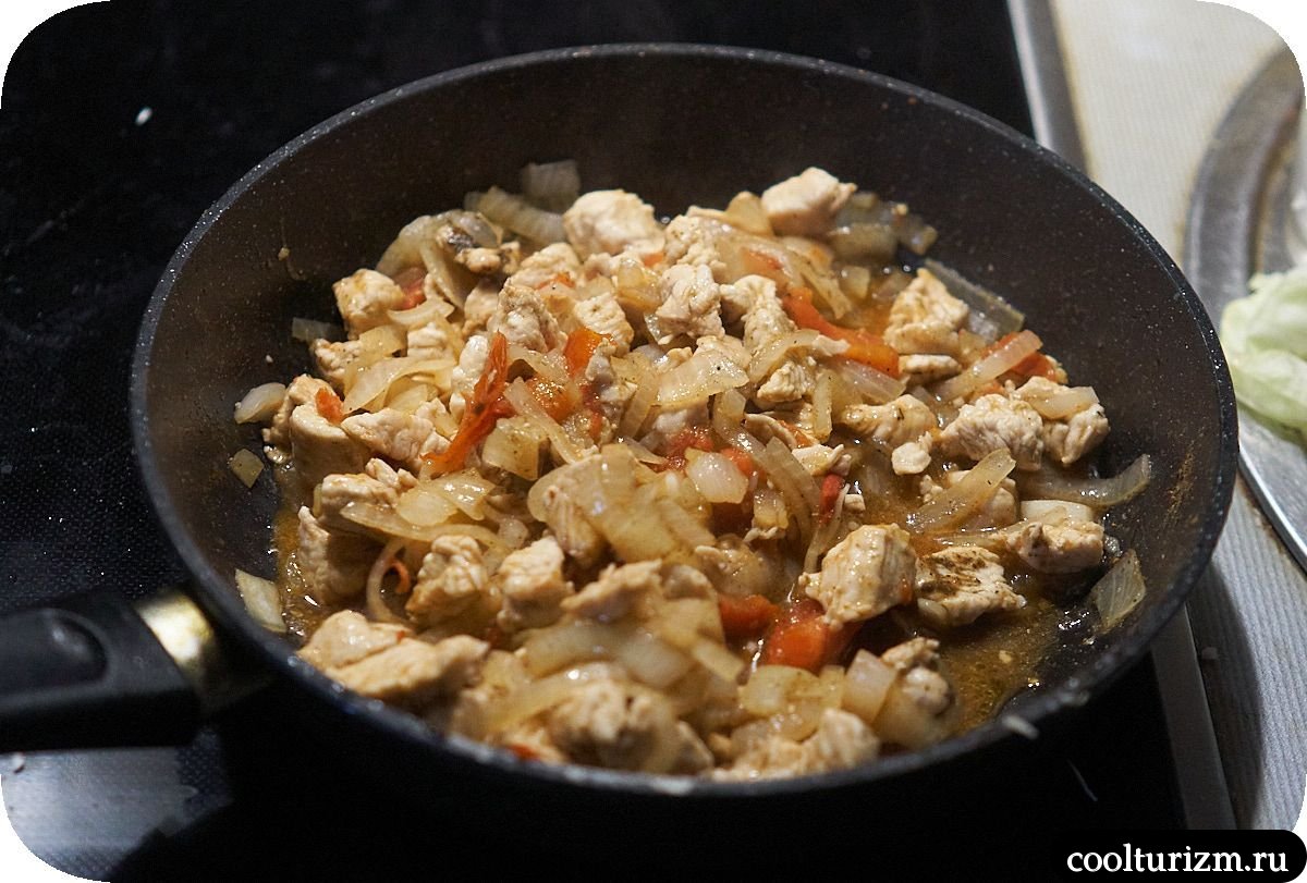 Тушеная капуста с грудкой индейки как готовить