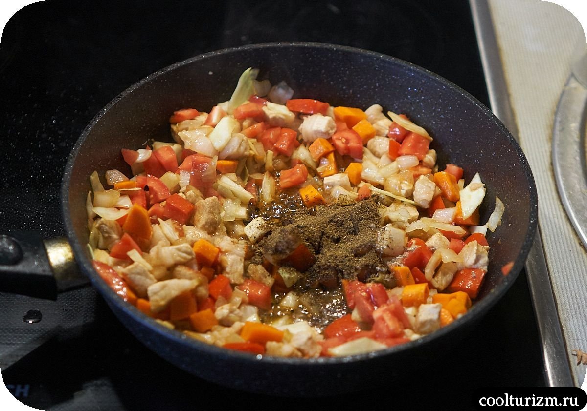 Зелёная гречка с мясом и помидорами как готовить