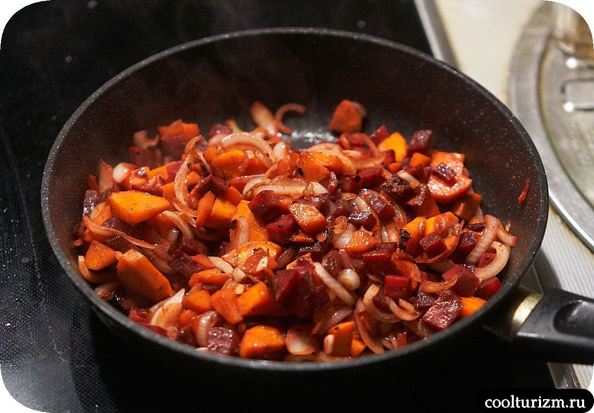 Жареная лапша с мясом и овощами как готовить