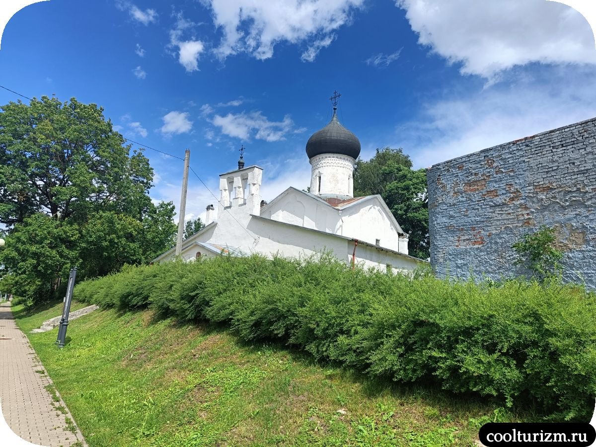 Церковь Иоакима и Анны на Полонище в Пскове