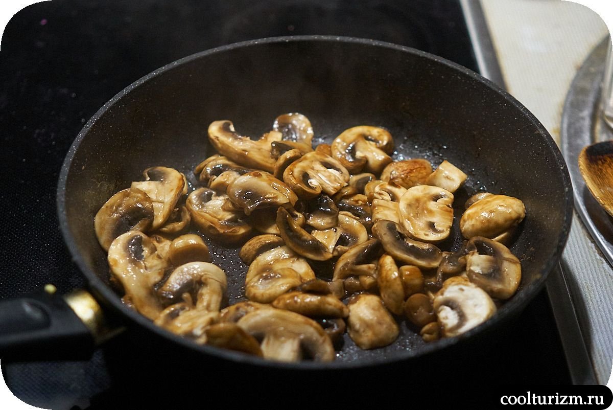 Пшеничная крупа с шампиньонами