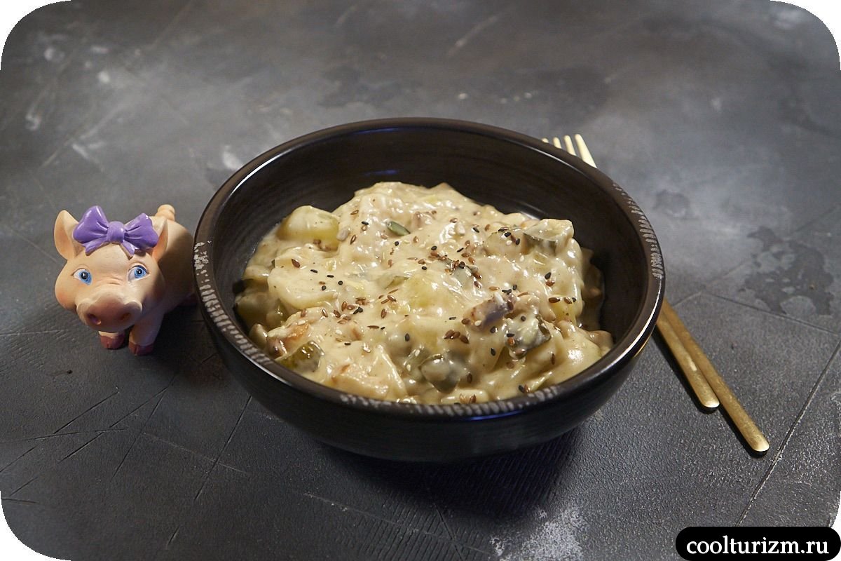 Ттокпокки с мясом в сметане