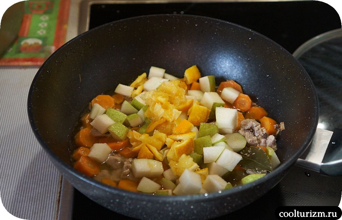 Морковный цимес с окороком