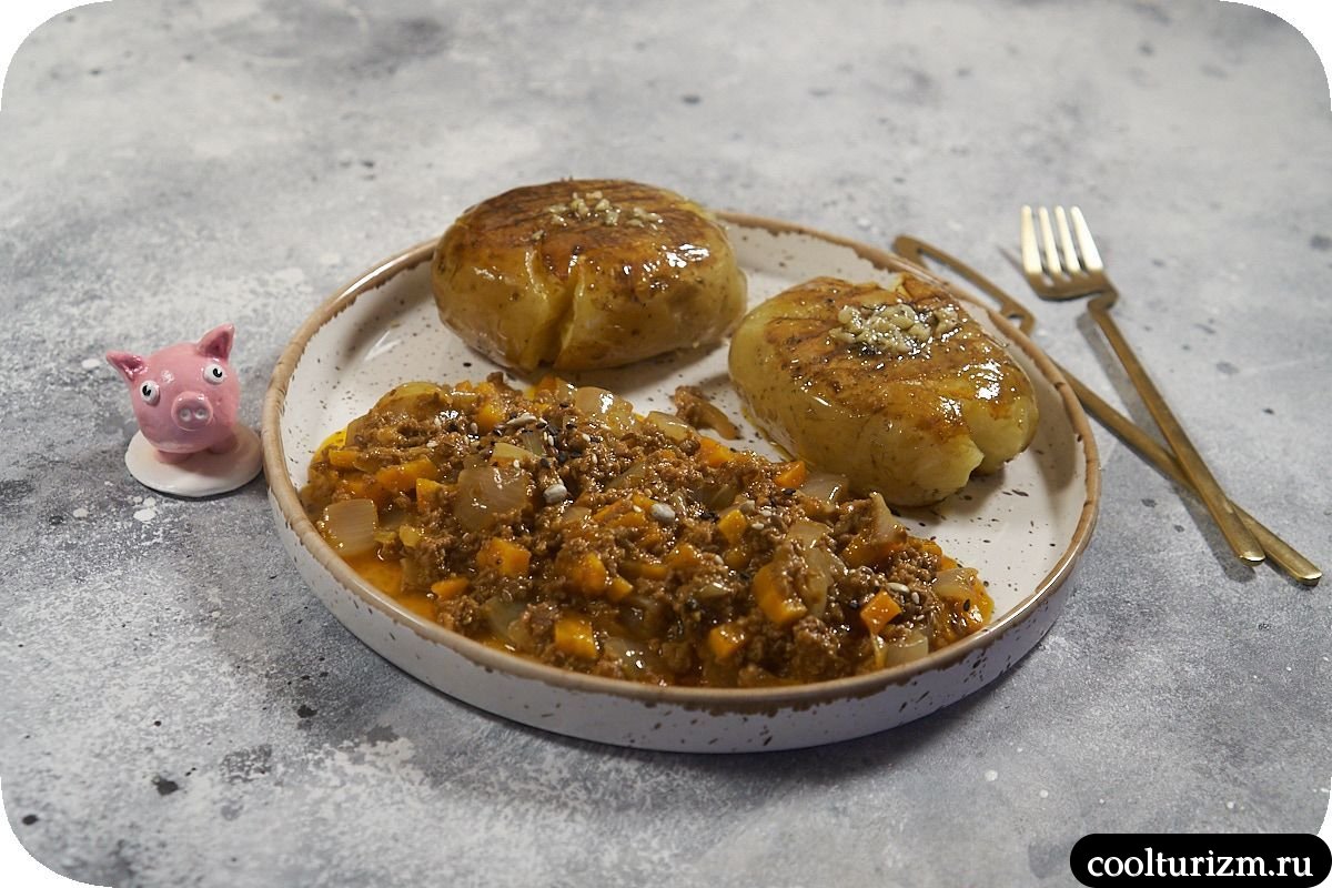 Куриный фарш с давленым картофелем