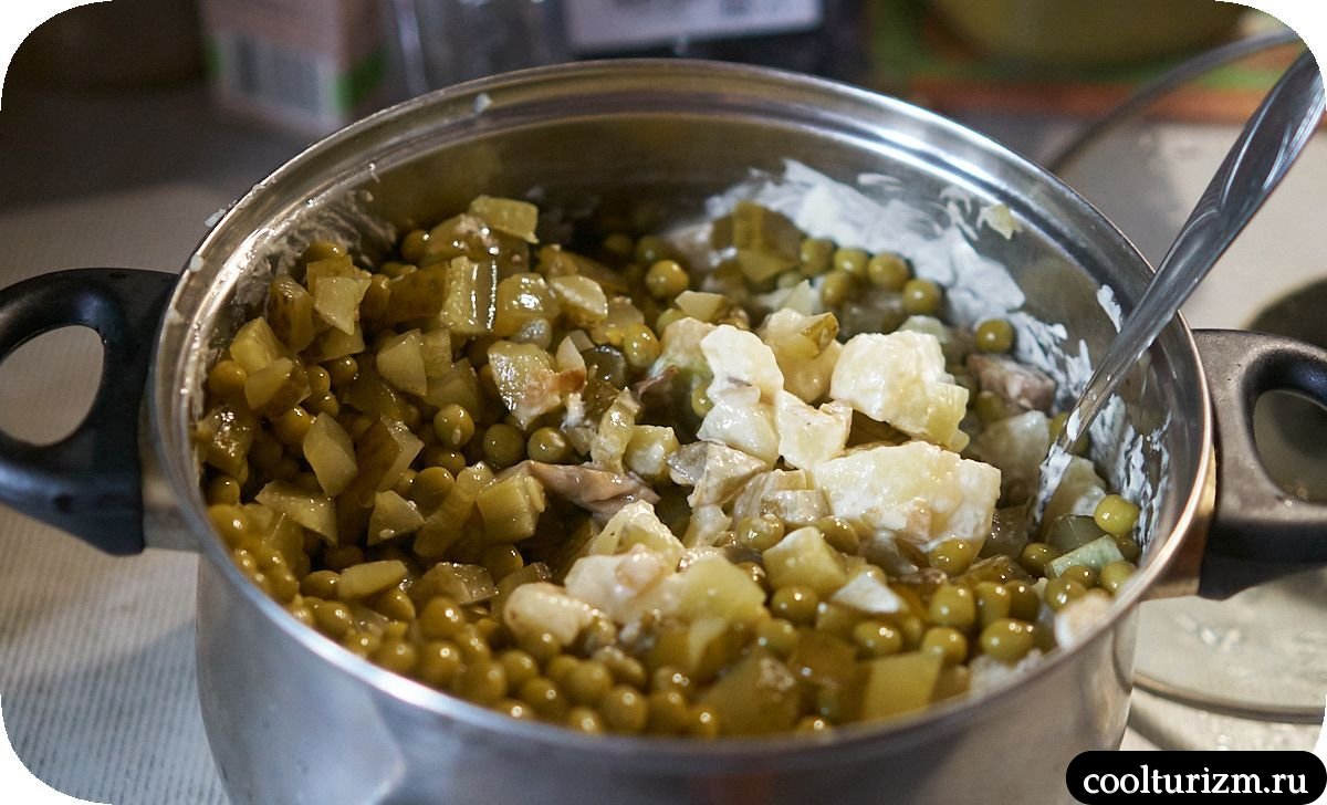Картофельный салат с кабачками