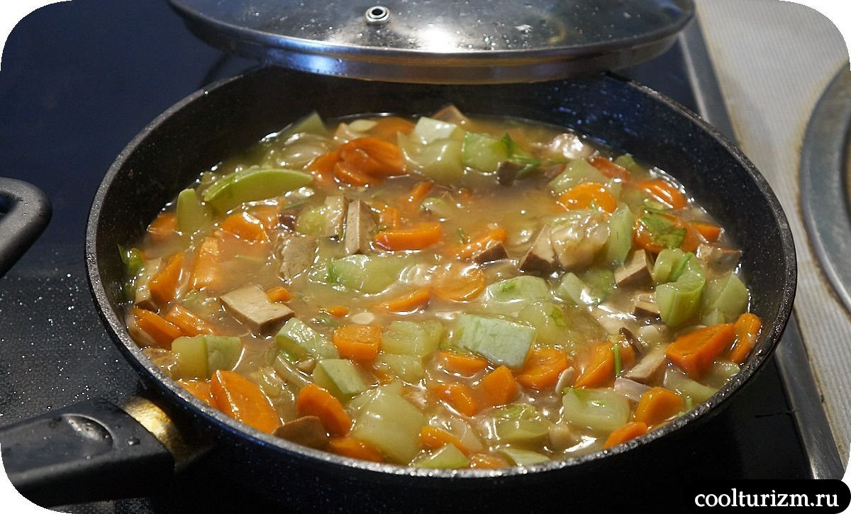 Тофу с морковью и кабачками пошагово